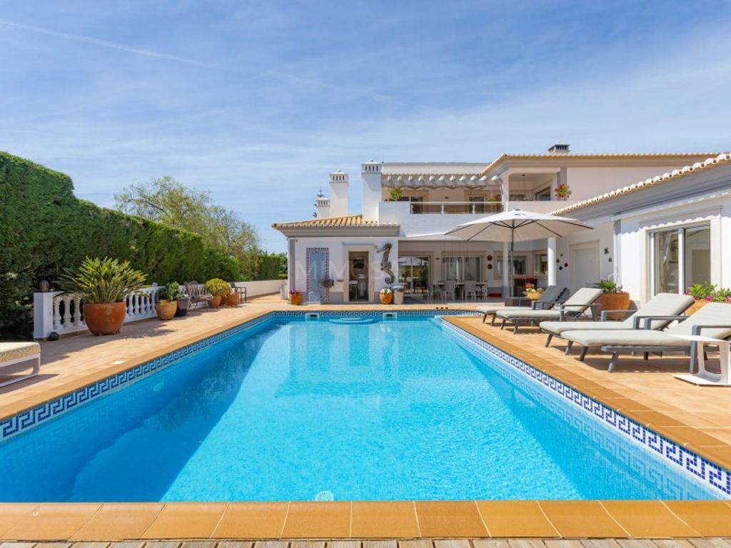 Luxury House for sale in Lagos, 1 495 000 €, Photo 1