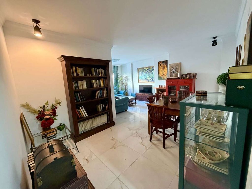 Appartement de luxe à vendre à Granada, 505 000 €, Photo 1
