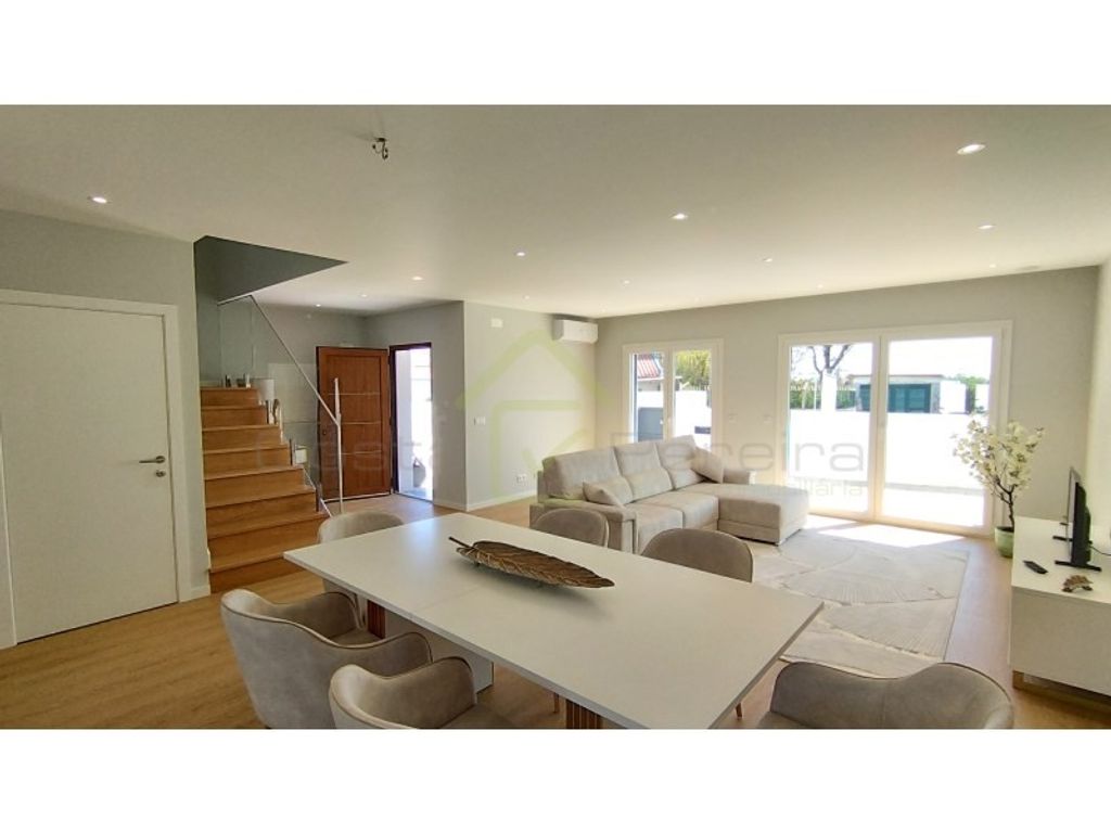 Maison de luxe à vendre à Torres Vedras, 620 000 €, Photo 4