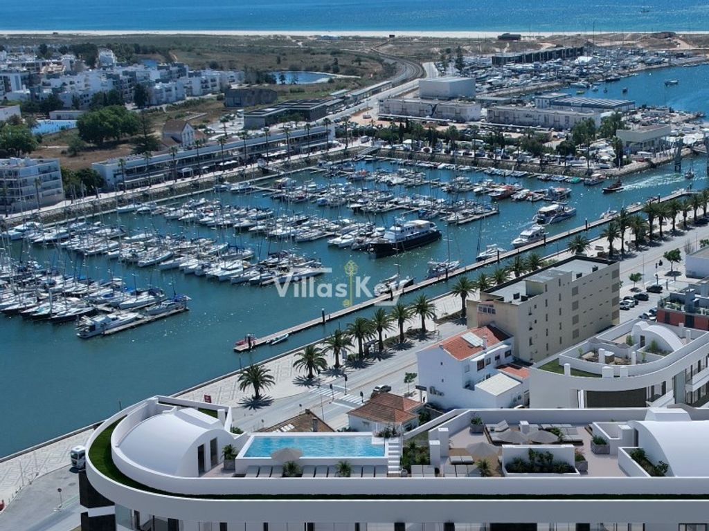 Luxury Apartment for sale in Lagos, 625 000 €, Photo 2