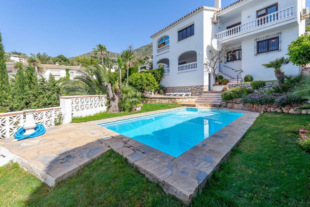 Luxury House for sale in Benalmádena, 979 999 €, Photo 3