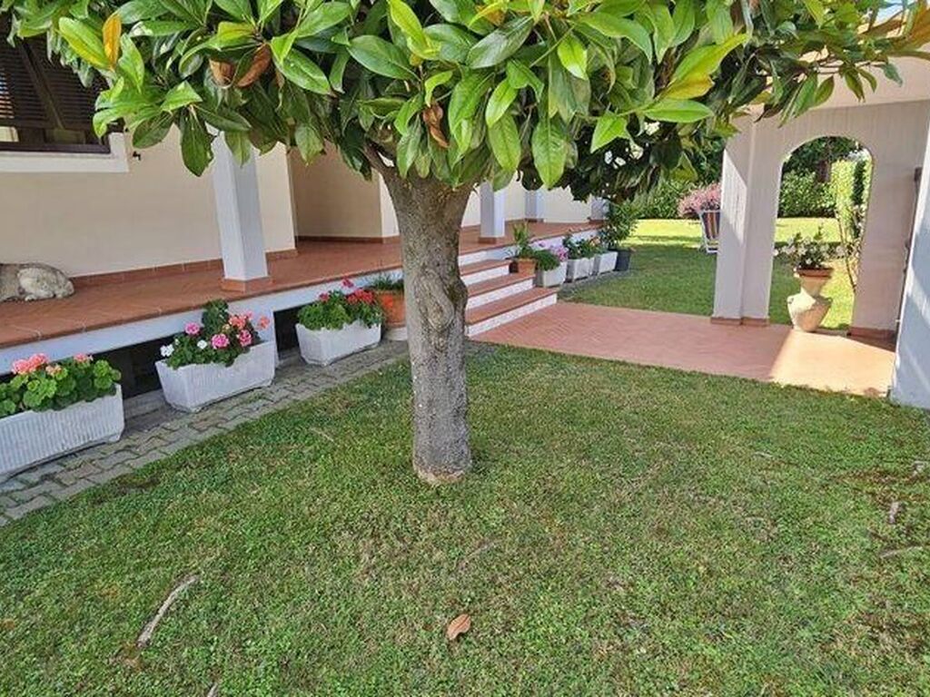 Luxury House for sale in Massa, 790 000 €, Photo 7