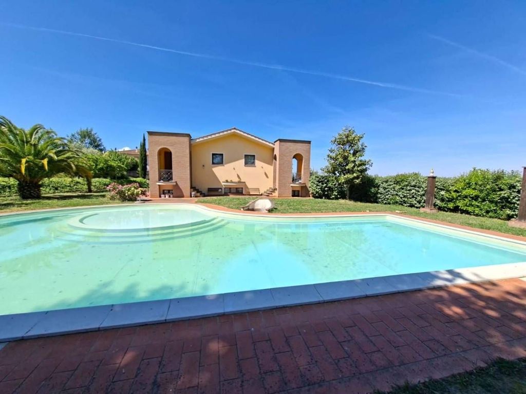 Luxury House for sale in Peccioli, 600 000 €, Photo 1