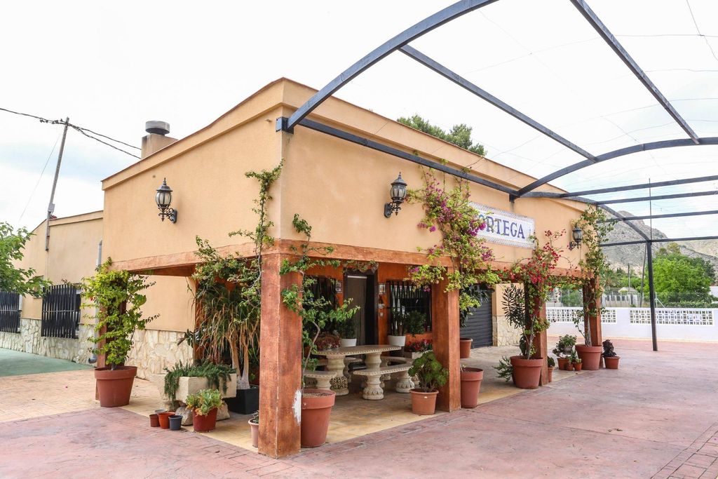 Maison de luxe à vendre à Elda, 449 000 €, Photo 2