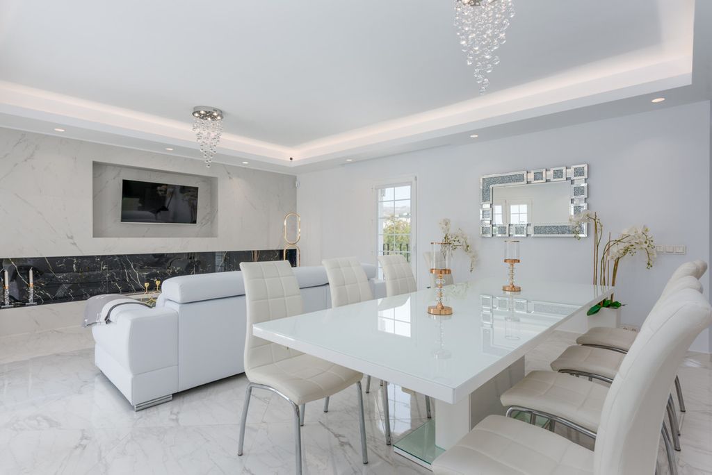 Maison de luxe à vendre à Nueva Andalucia, 875 000 €, Photo 3