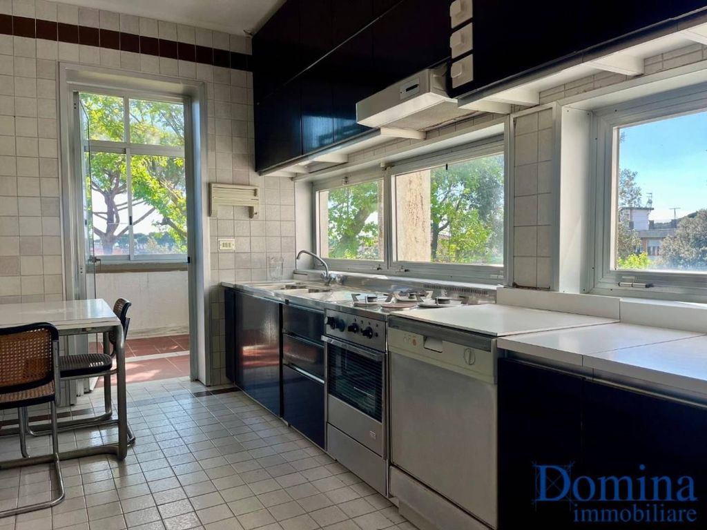 Luxury Apartment for sale in Massa, 850 000 €, Photo 4