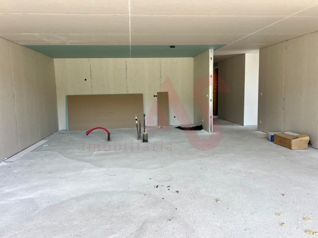 Maison de luxe à vendre à Guimarães, 445 000 €, Photo 5