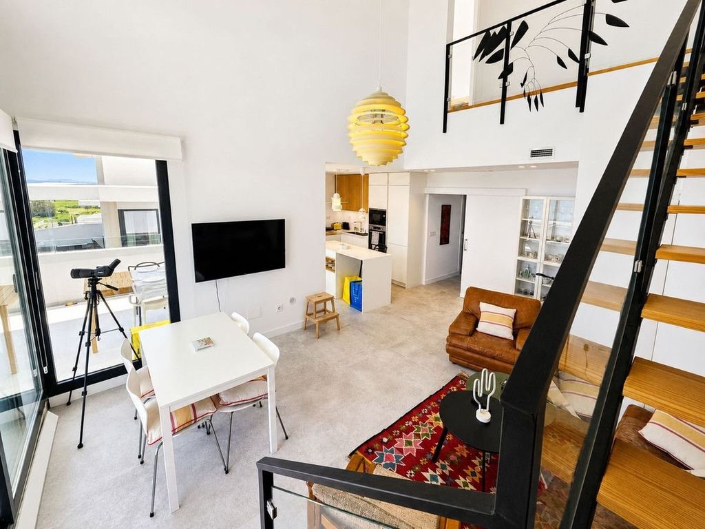 Luxury Apartment for sale in La Línea de La Concepción, 499 000 €, Photo 7