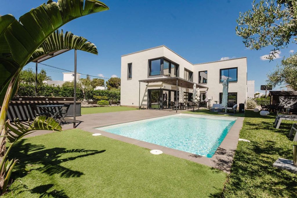 Maison de luxe à vendre à L Ametlla de Mar, 780 000 €, Photo 1