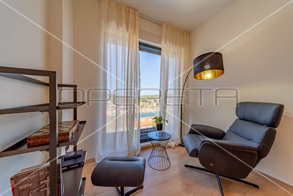 Luxury House for sale in Vela Luka, 990 000 €, Photo 4