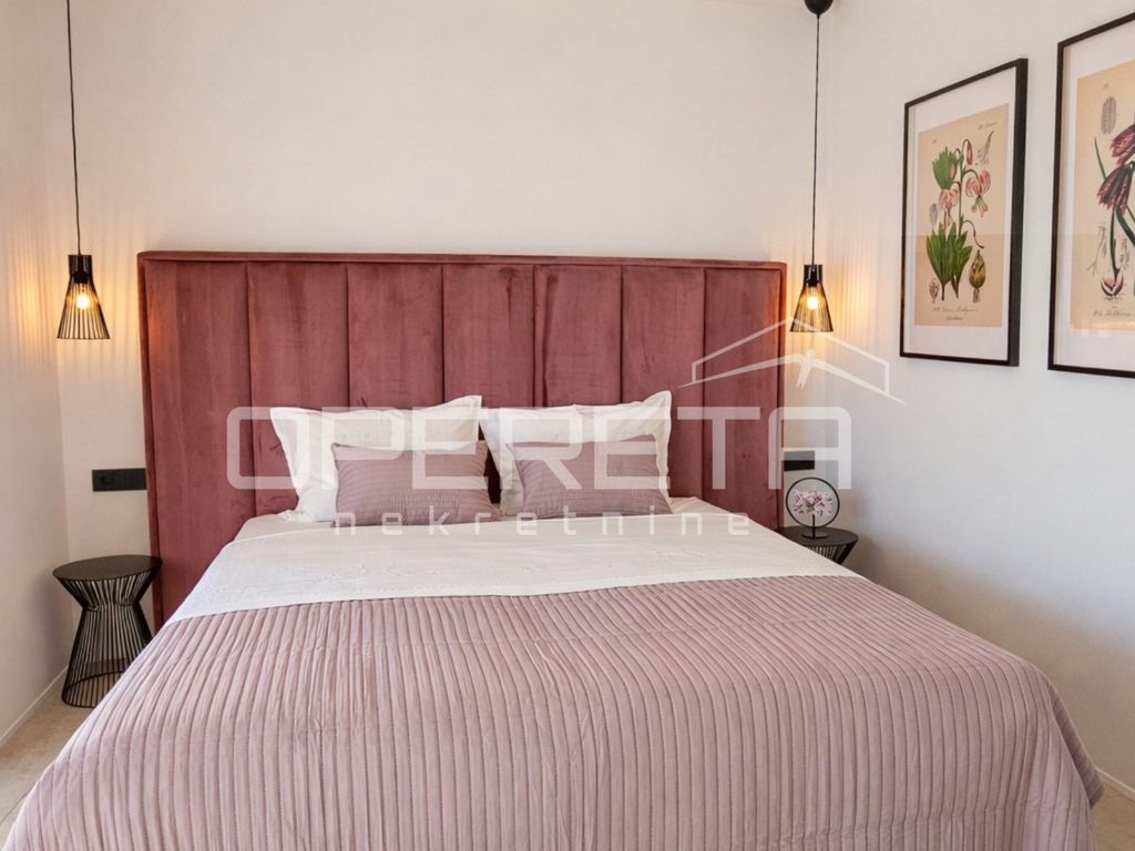 Maison de luxe à vendre à Kaštel Novi, 1 400 000 €, Photo 7