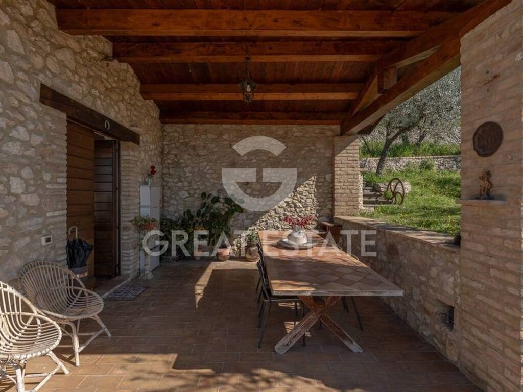 Luxury House for sale in Trevi, 560 000 €, Photo 7