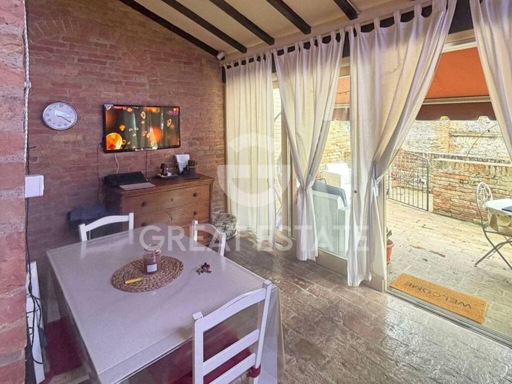 Luxury Apartment for sale in Siena, 590 000 €, Photo 7