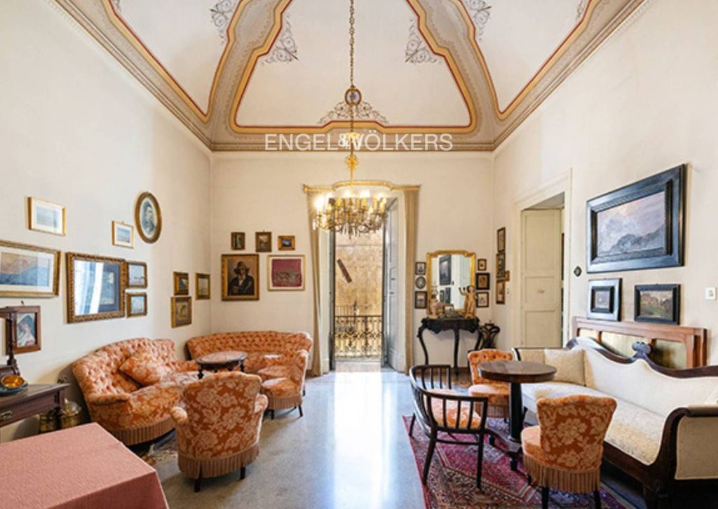 Maison de luxe à vendre à Lecce, 980 000 €, Photo 1