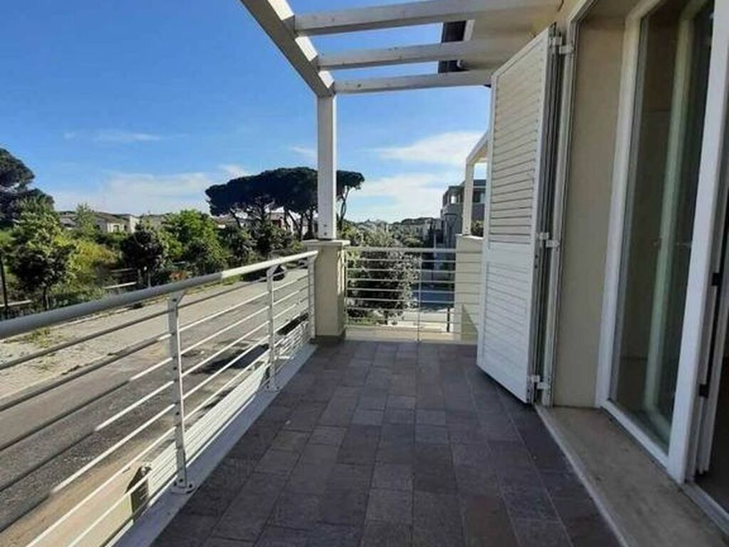 Luxury Apartment for sale in Cecina, 435 000 €, Photo 1