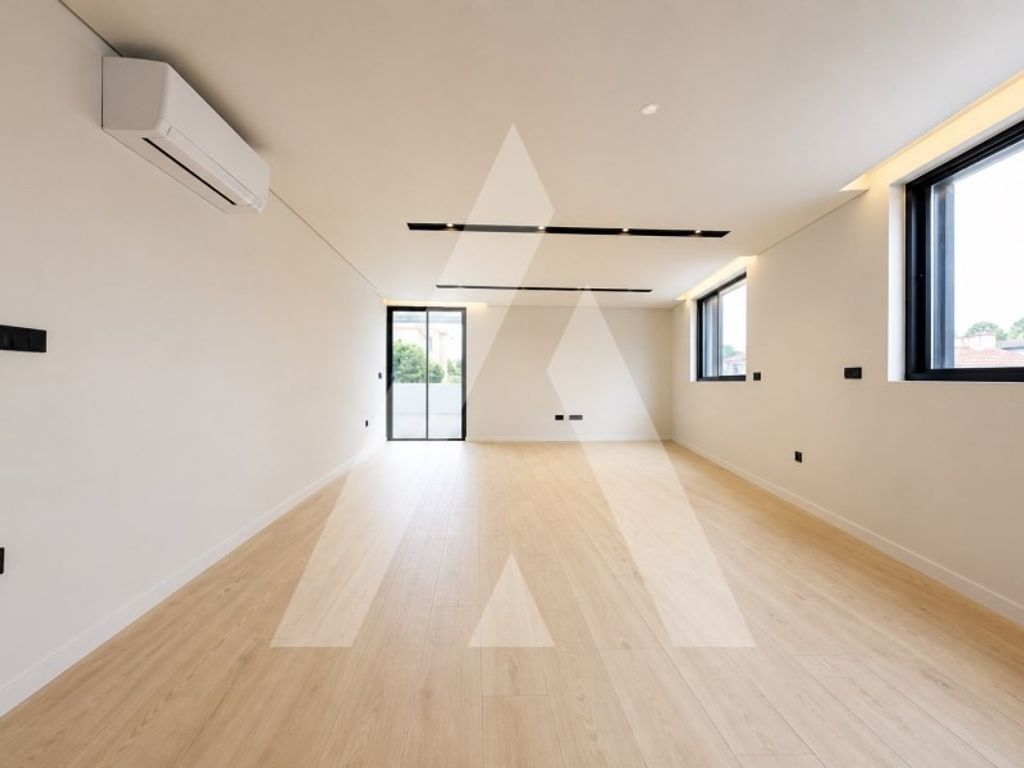 Luxury Apartment for sale in Gondomar, 430 000 €, Photo 5
