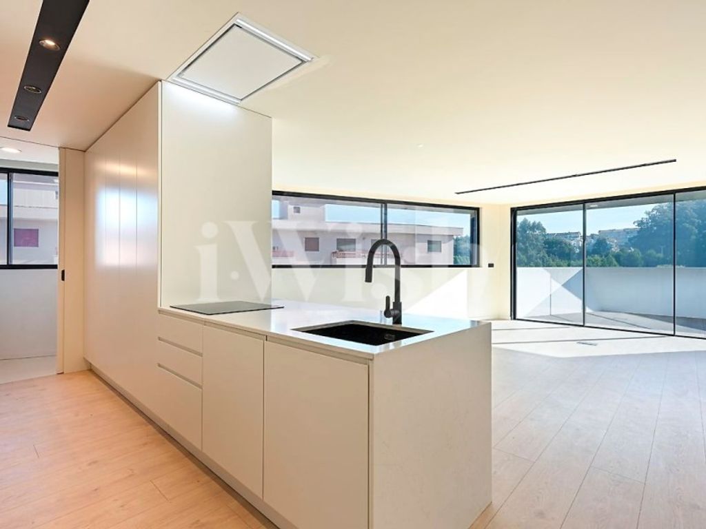 Luxury Apartment for sale in Gondomar, 576 000 €, Photo 6