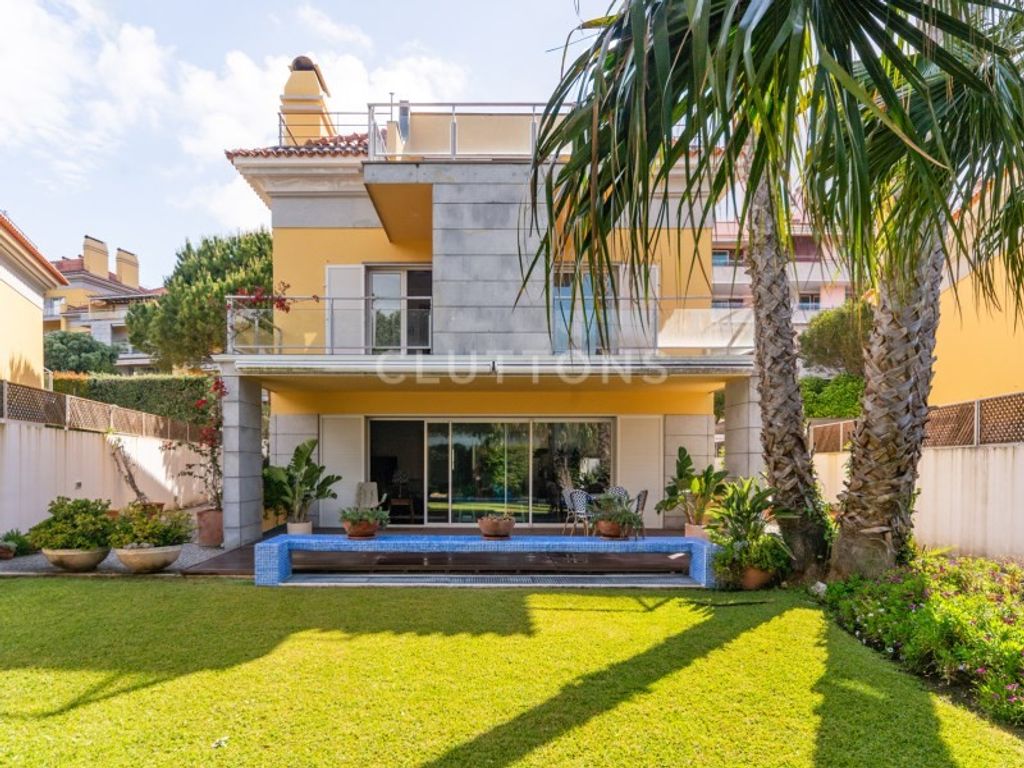 Luxury House for sale in Cascais, 2 750 000 €, Photo 1