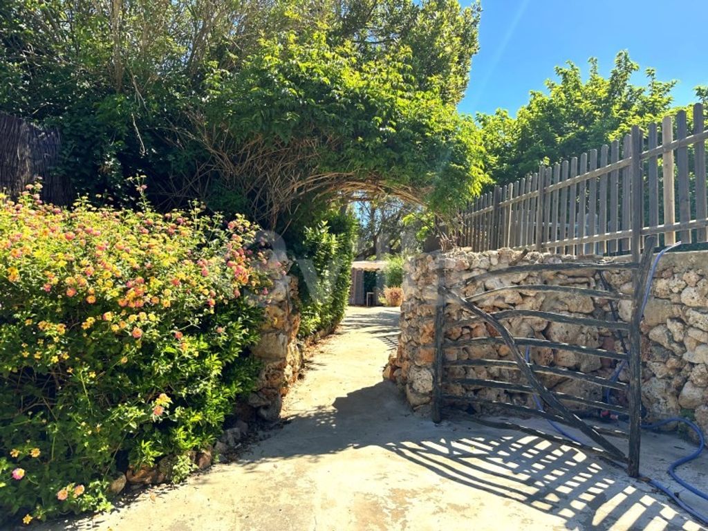 Luxury House for sale in Es Castell, 995 000 €, Photo 1