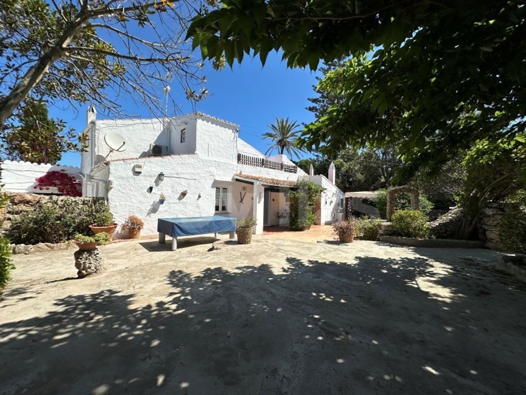 Luxury House for sale in Es Castell, 995 000 €, Photo 2