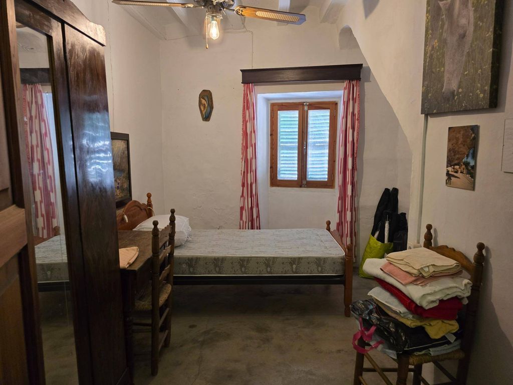 Maison de luxe à vendre à Pollença, 650 000 €, Photo 3