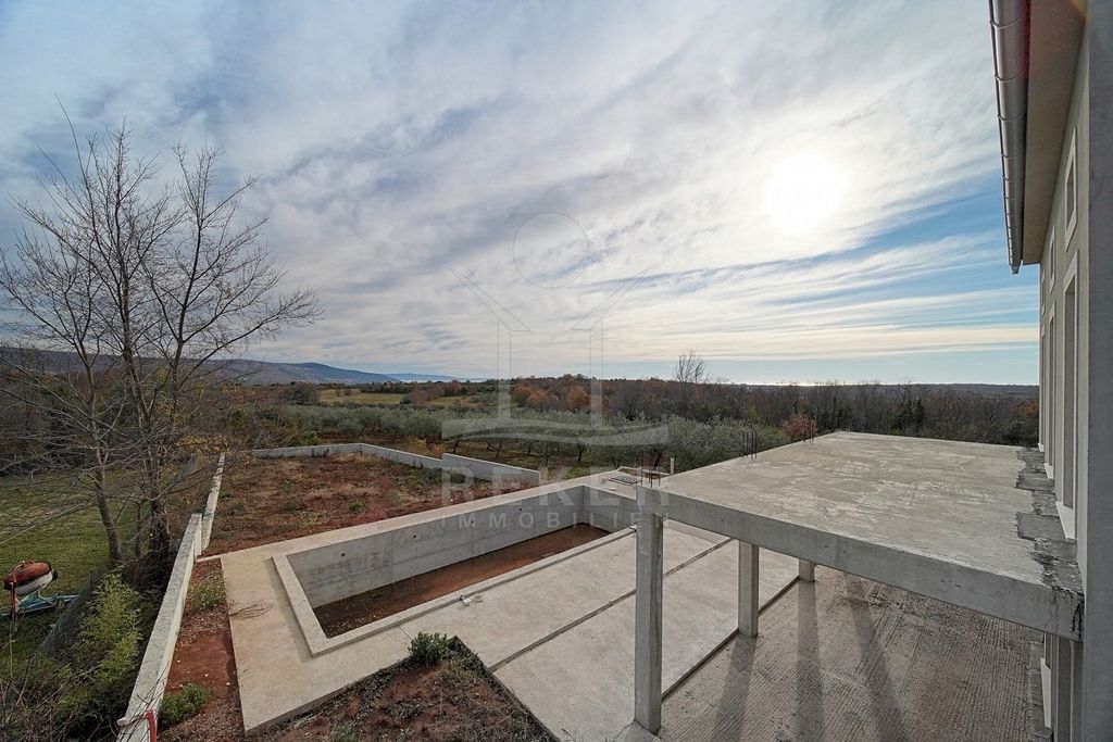 Maison de luxe à vendre à Barban, 790 000 €, Photo 6