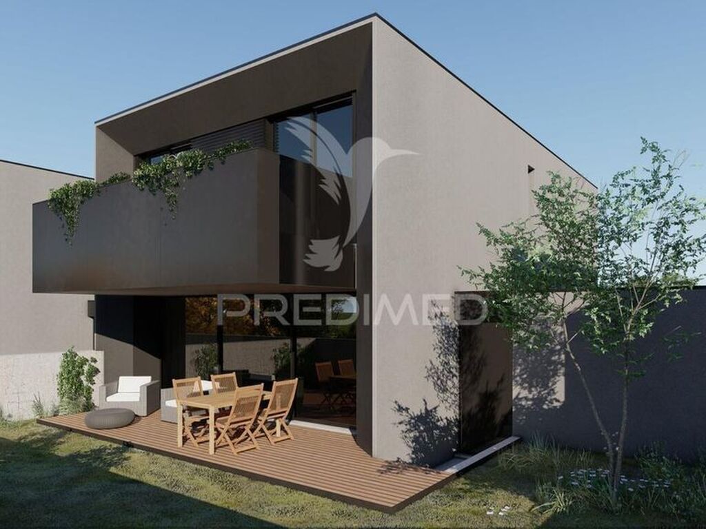 Luxury House for sale in Braga, 430 000 €, Photo 1
