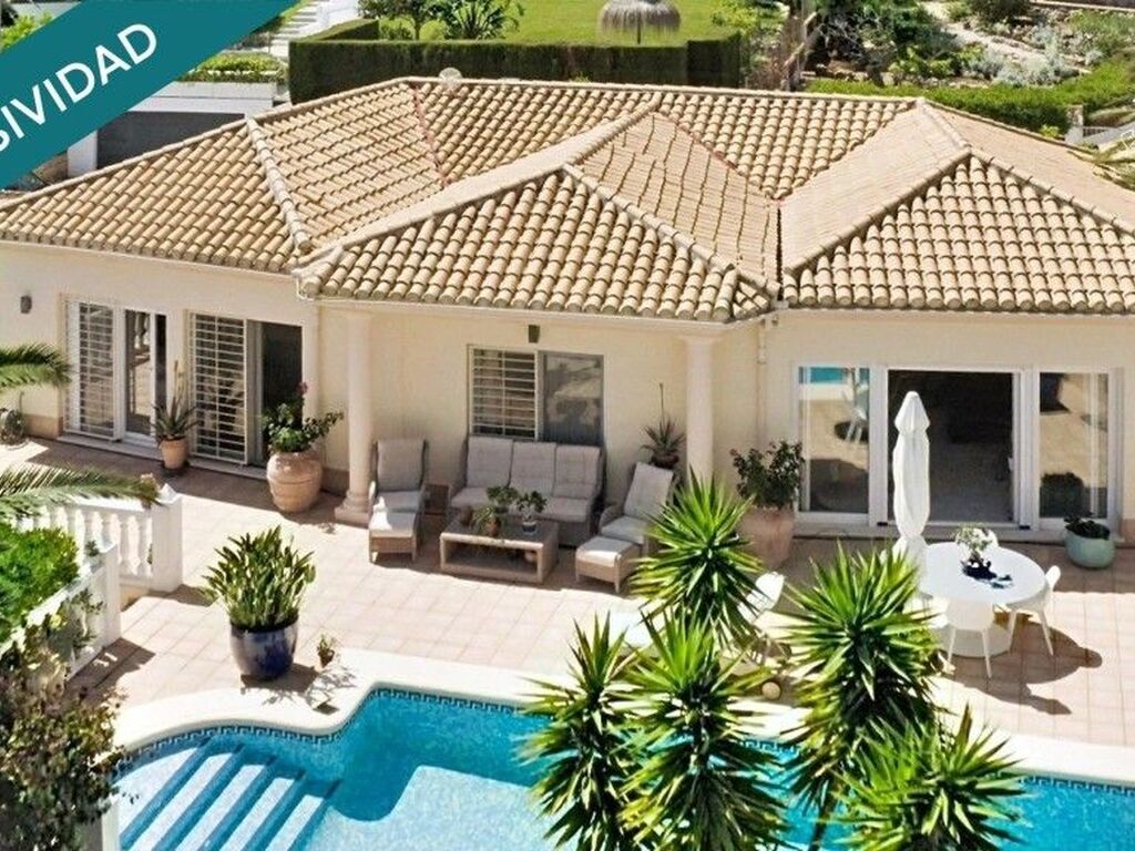 Maison de luxe à vendre à Denia, 790 000 €, Photo 1