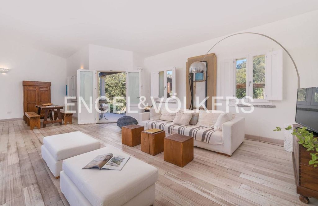 Luxury House for sale in Arzachena, 1 200 000 €, Photo 3