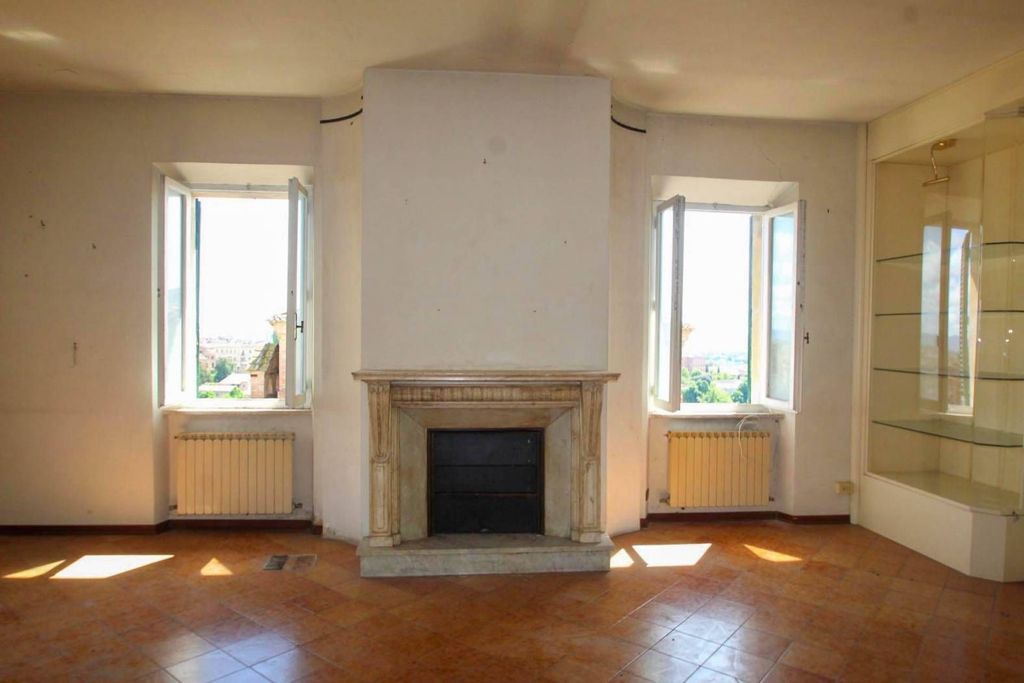 Luxury Apartment for sale in Siena, 850 000 €, Photo 3