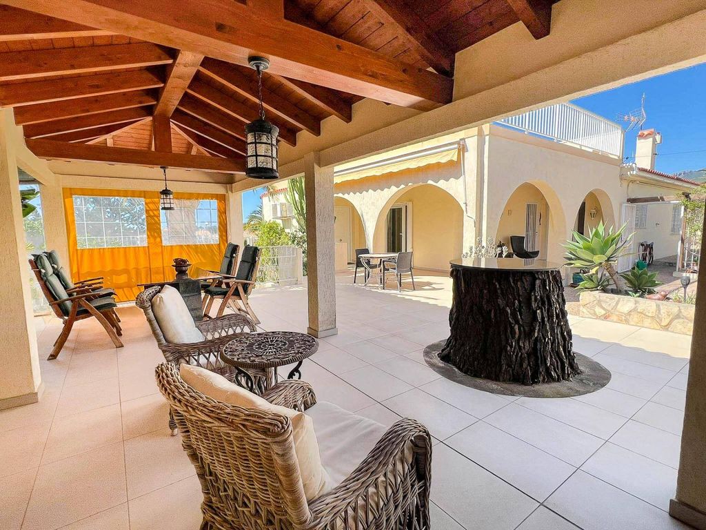 Maison de luxe à vendre à La Nucia, 1 150 000 €, Photo 3