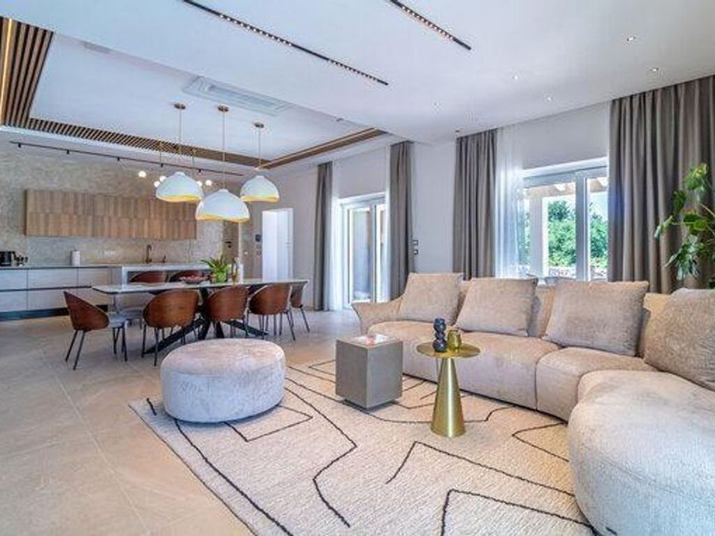 Maison de luxe à vendre à Barban, 930 000 €, Photo 4