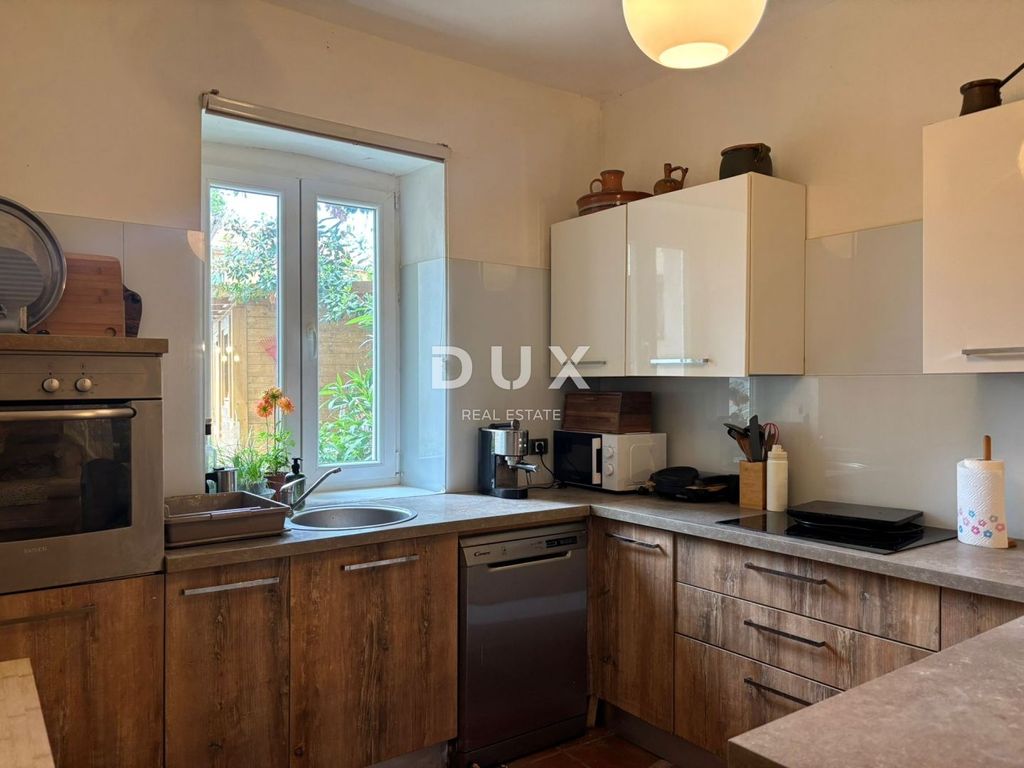 Appartement de luxe à vendre à Pula, 476 000 €, Photo 4