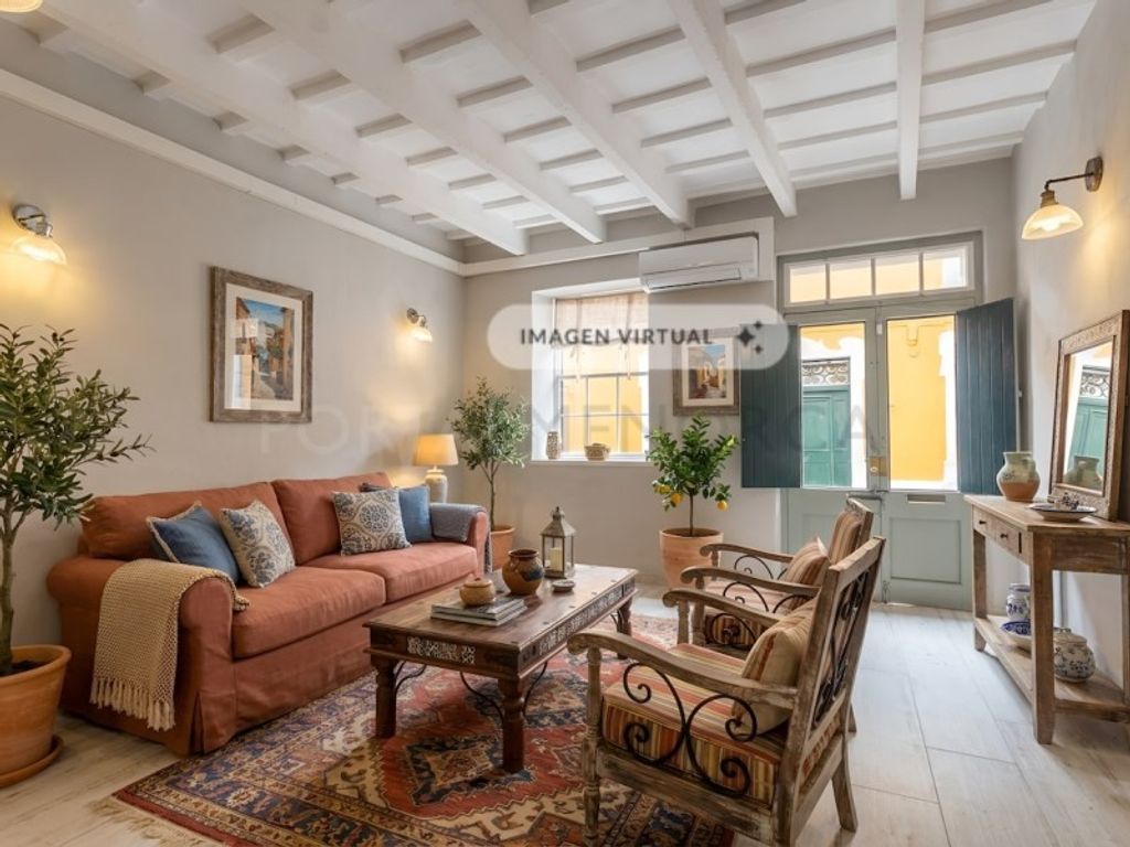 Maison de luxe à vendre à Maó, 425 000 €, Photo 2