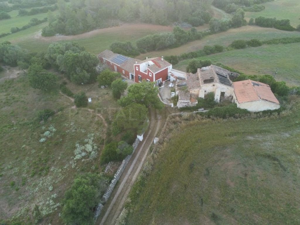 Luxury House for sale in Maó, 1 560 000 €, Photo 2