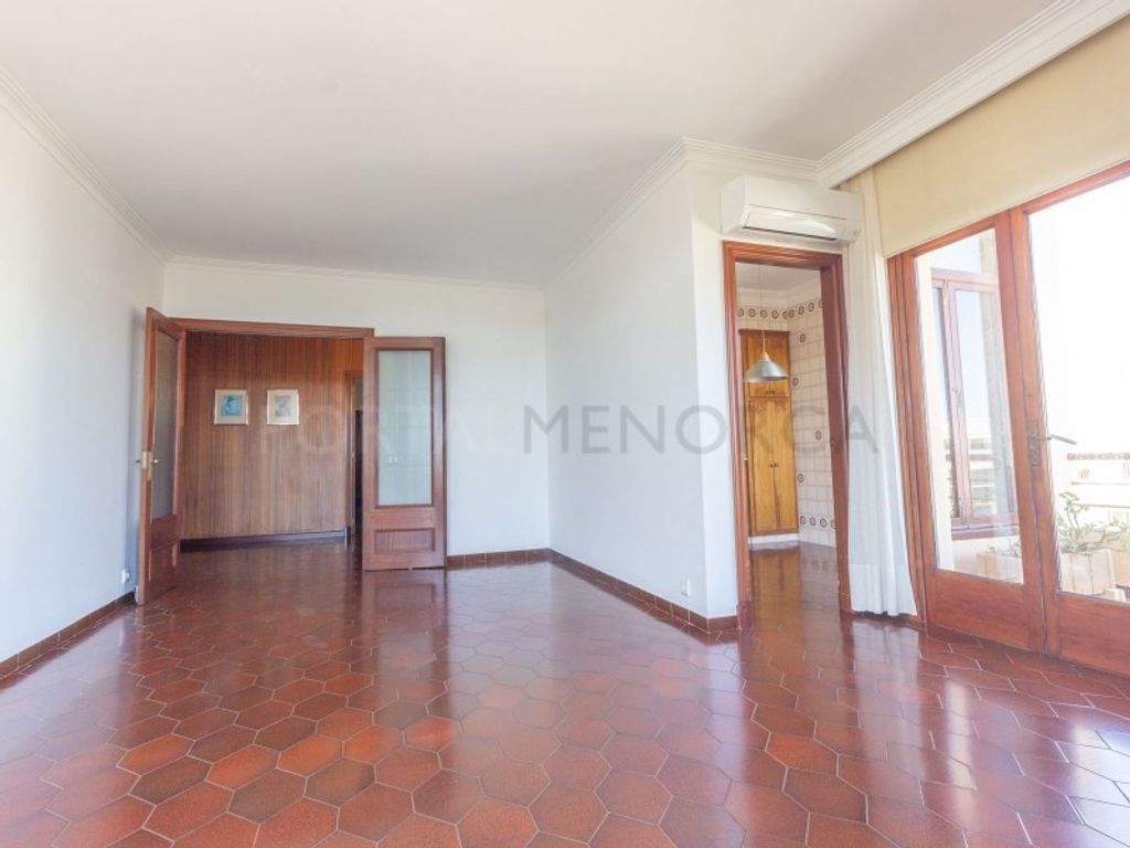Luxury Apartment for sale in Maó, 440 000 €, Photo 5