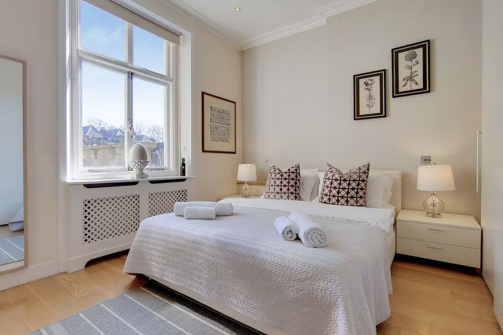 Luxury Apartment for sale in London, 865 000 €, Photo 5