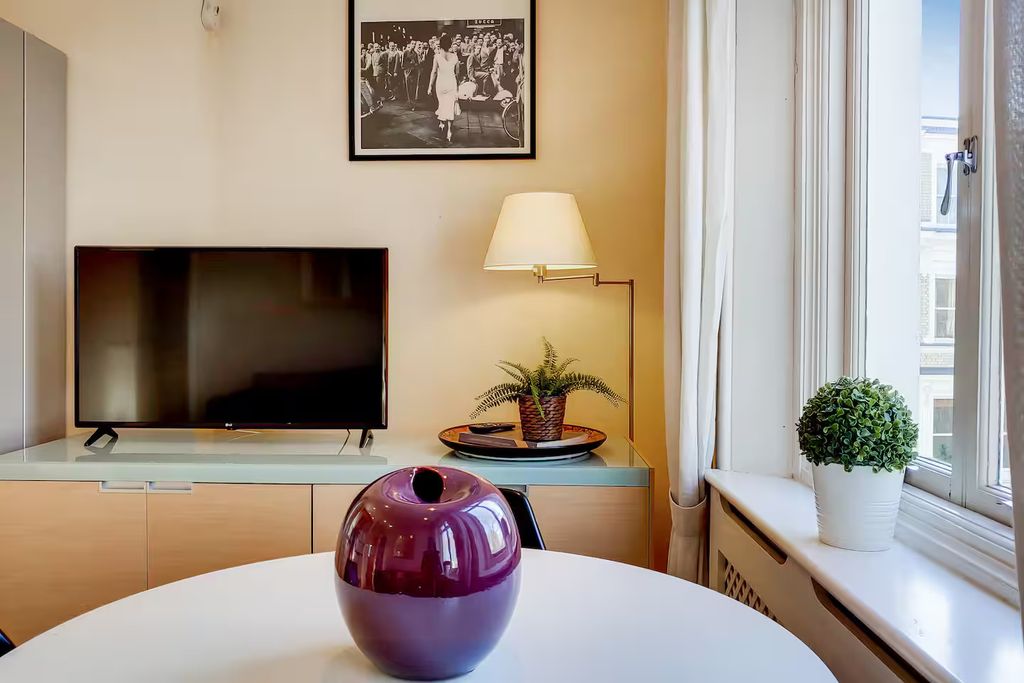 Luxury Apartment for sale in London, 865 000 €, Photo 7