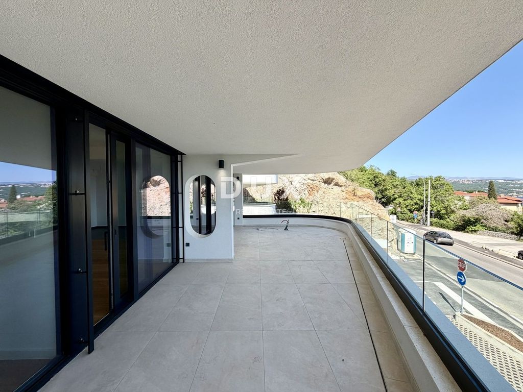 Appartement de luxe à vendre à Opatija, 1 700 000 €, Photo 3