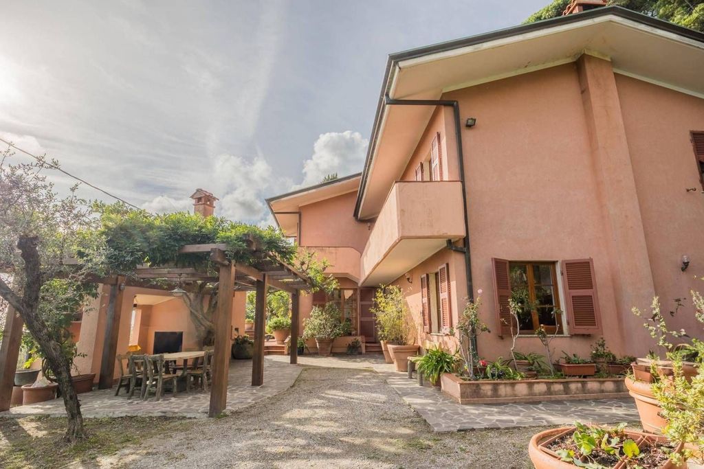 Maison de luxe à vendre à Fosdinovo, 690 000 €, Photo 3
