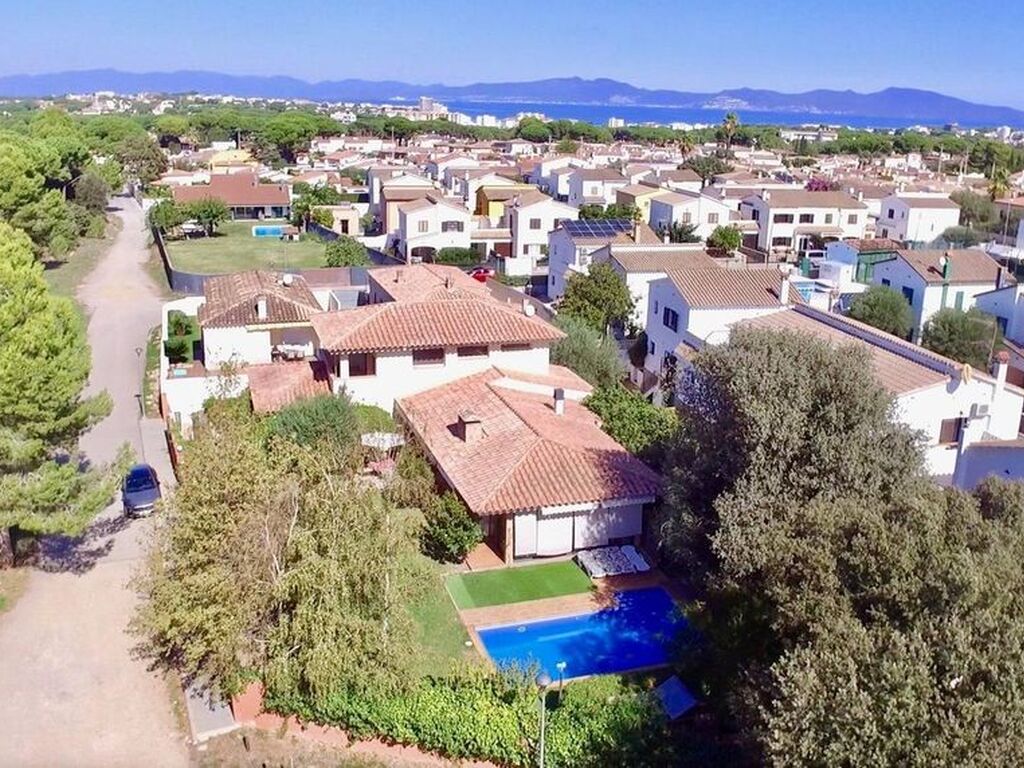 Luxury House for sale in L Escala, 1 190 000 €, Photo 1