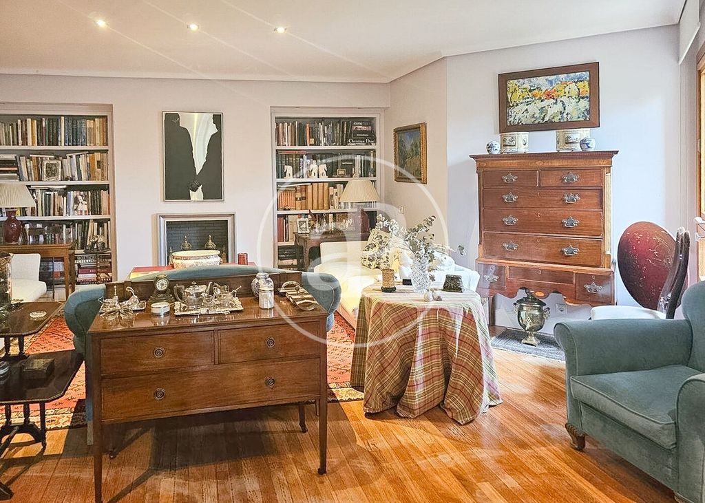 Luxury Apartment for sale in Alcobendas, 1 540 000 €, Photo 3