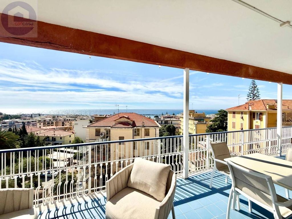 Appartement de luxe à vendre à San Remo, 785 000 €, Photo 1