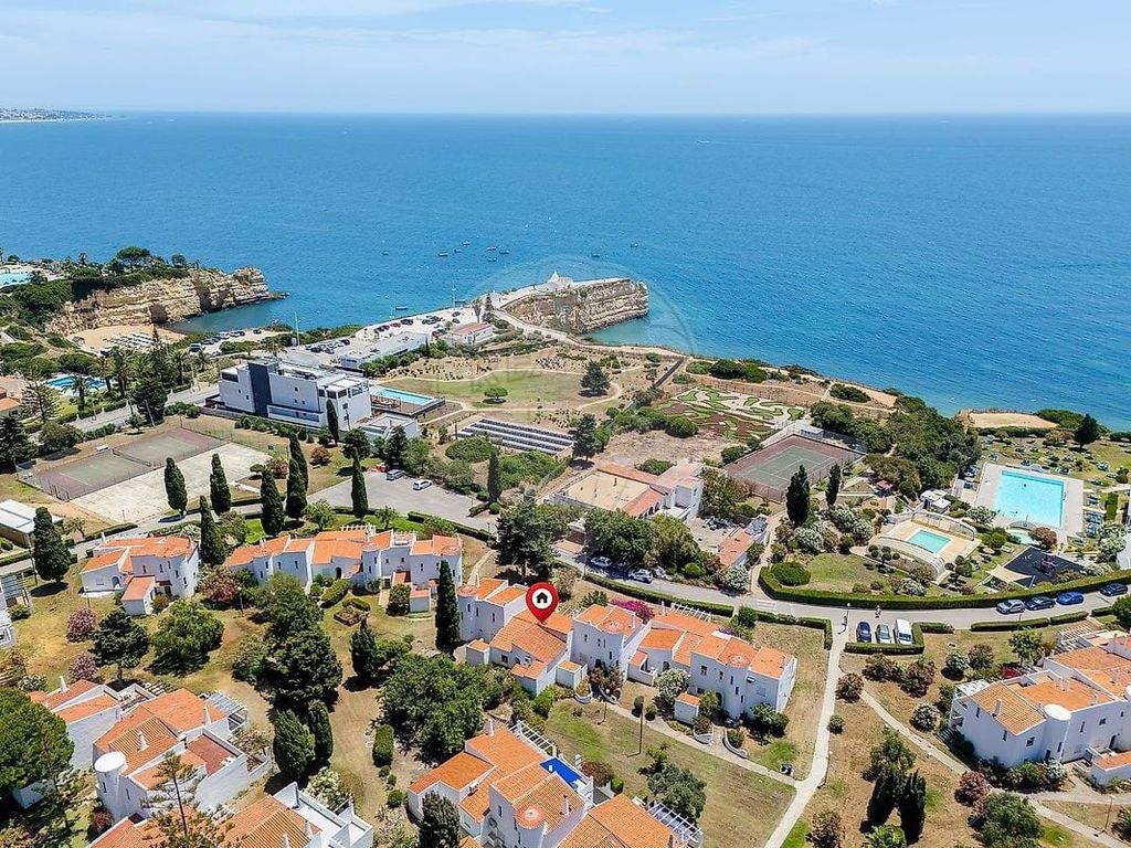 Luxury House for sale in Porches, 420 000 €, Photo 1