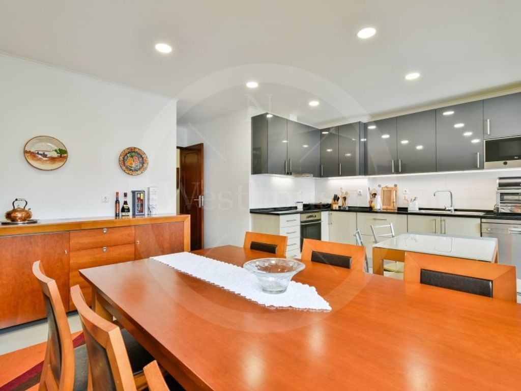 Appartement de luxe à vendre à Torres Vedras, 450 000 €, Photo 1
