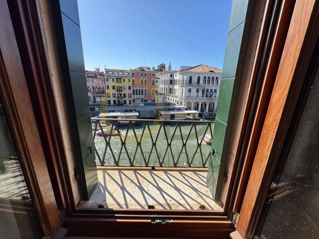 Luxury Apartment for sale in Venice, 1 380 000 €, Photo 2