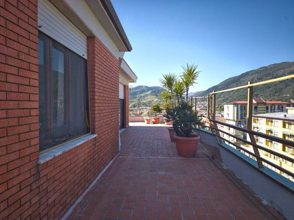 Luxury Apartment for sale in Massa, 590 000 €, Photo 6