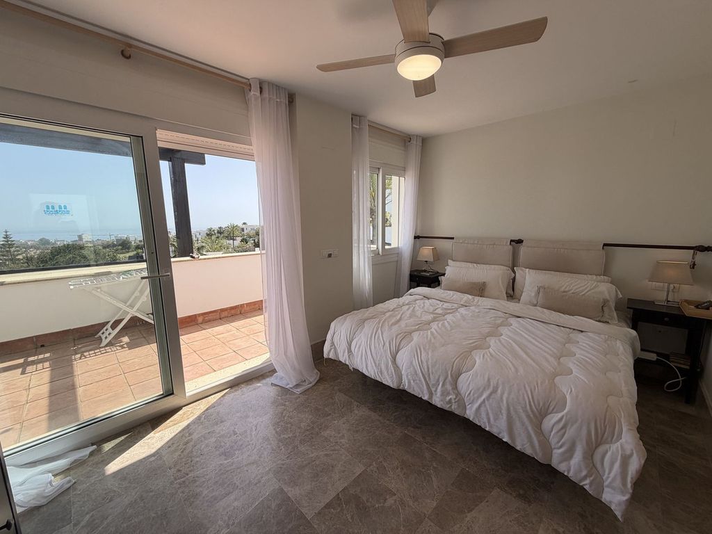 Maison de luxe à vendre à Marbella, 795 000 €, Photo 6