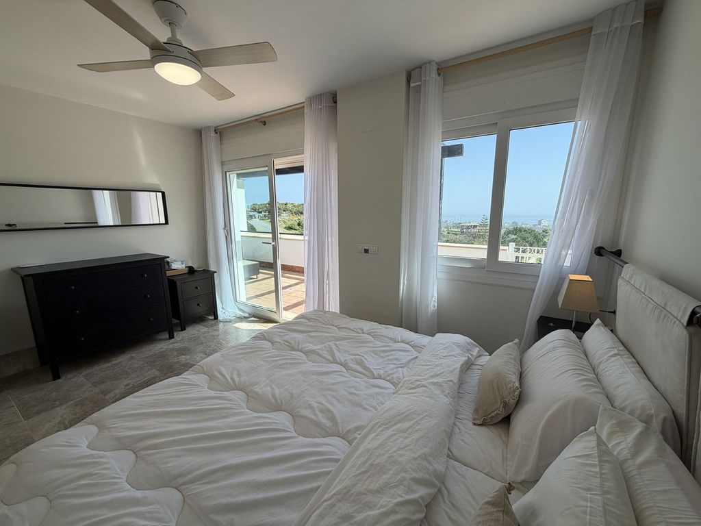 Maison de luxe à vendre à Marbella, 795 000 €, Photo 7