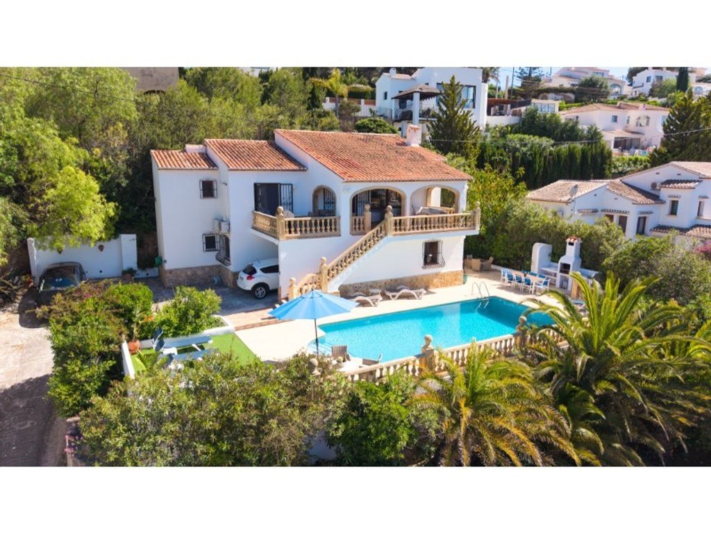 Luxury House for sale in Javea, 945 000 €, Photo 2